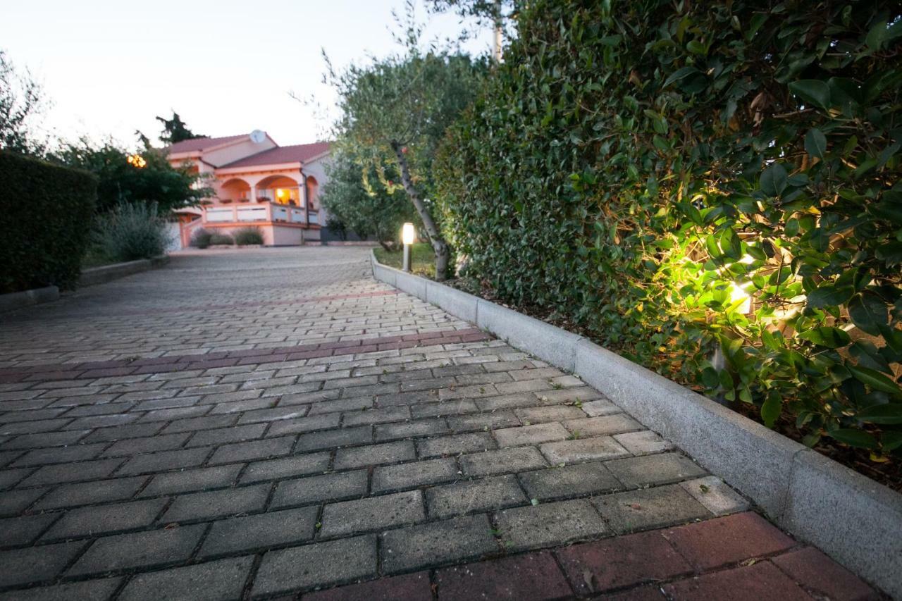 Holiday Home Antonio Dracevac Ninski Экстерьер фото