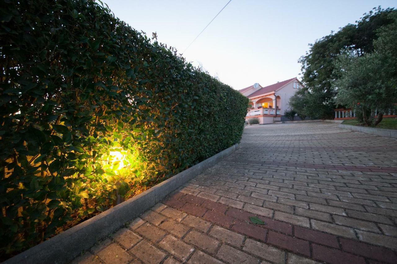 Holiday Home Antonio Dracevac Ninski Экстерьер фото